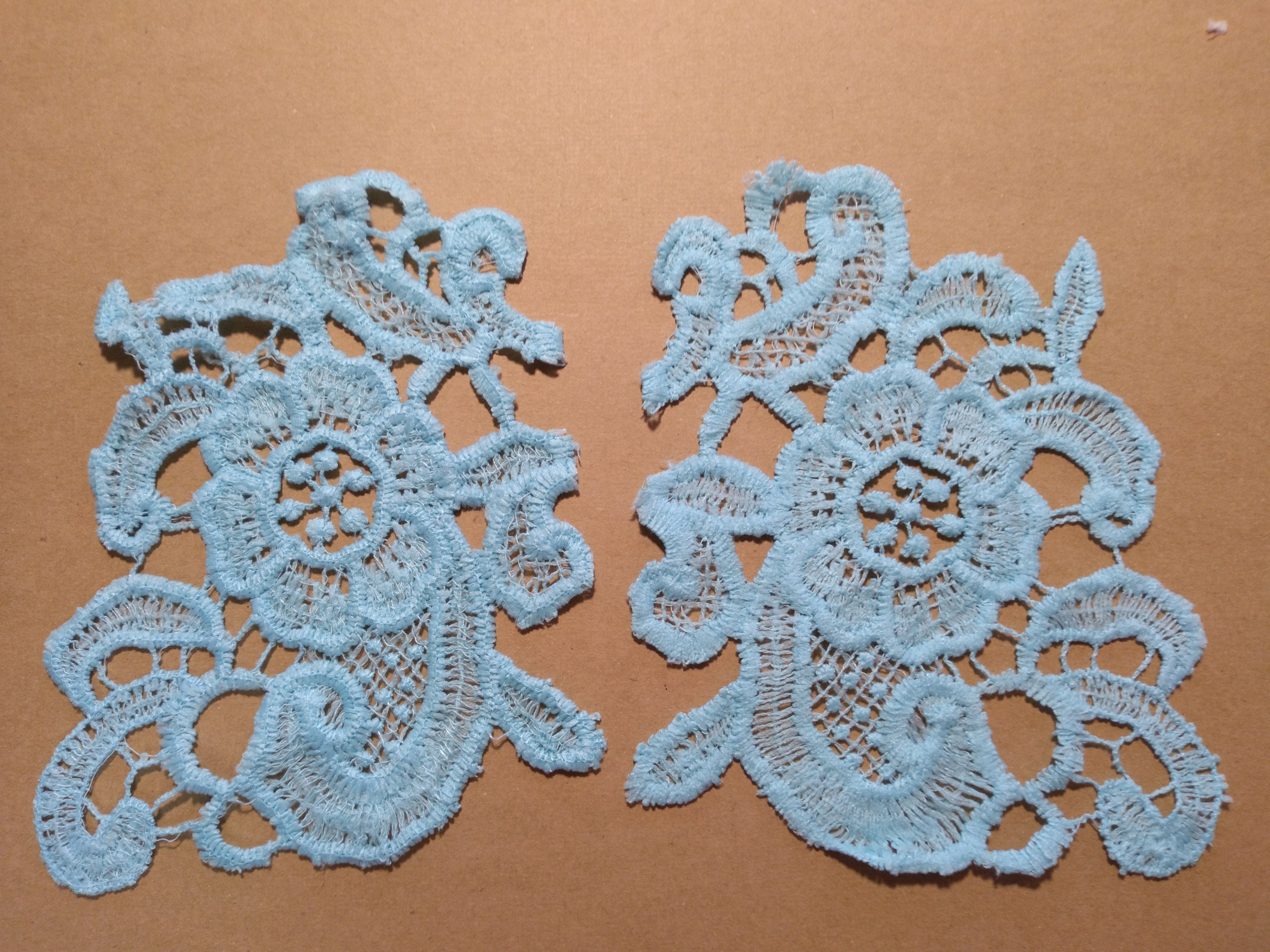 2-Piece Lace Applique in Teal-2